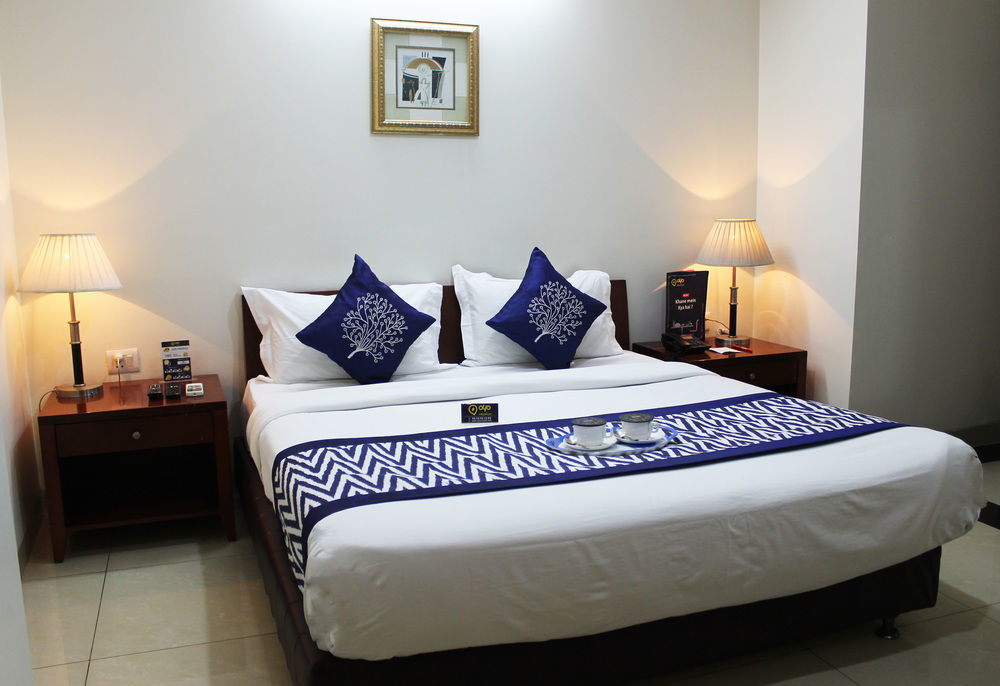 Hotel Oyo Premium Kaushambi Indirapuram Exterior foto